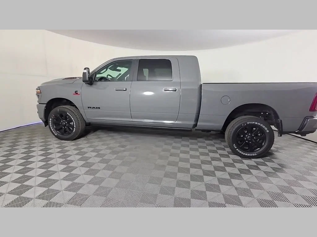New 2026 Ceramic Gray Clear-Coat Exterior Paint RAM Laramie image 33