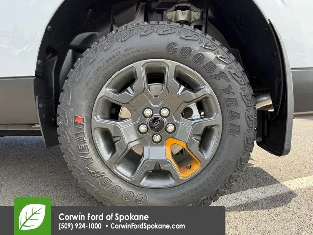 New 2026 Space White Metallic Ford Tremor image 8