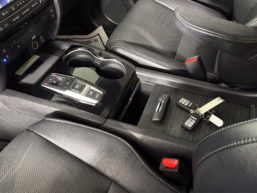 Used 2019 Black Honda Elite image 26