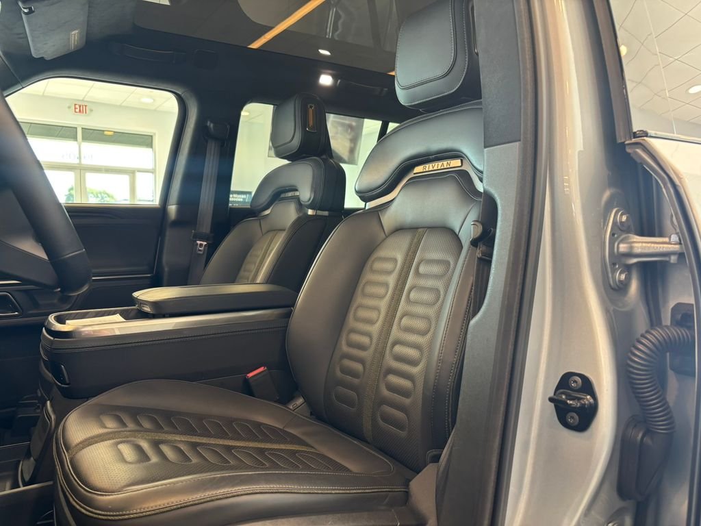 Used 2024 LA Silver Rivian Adventure image 12