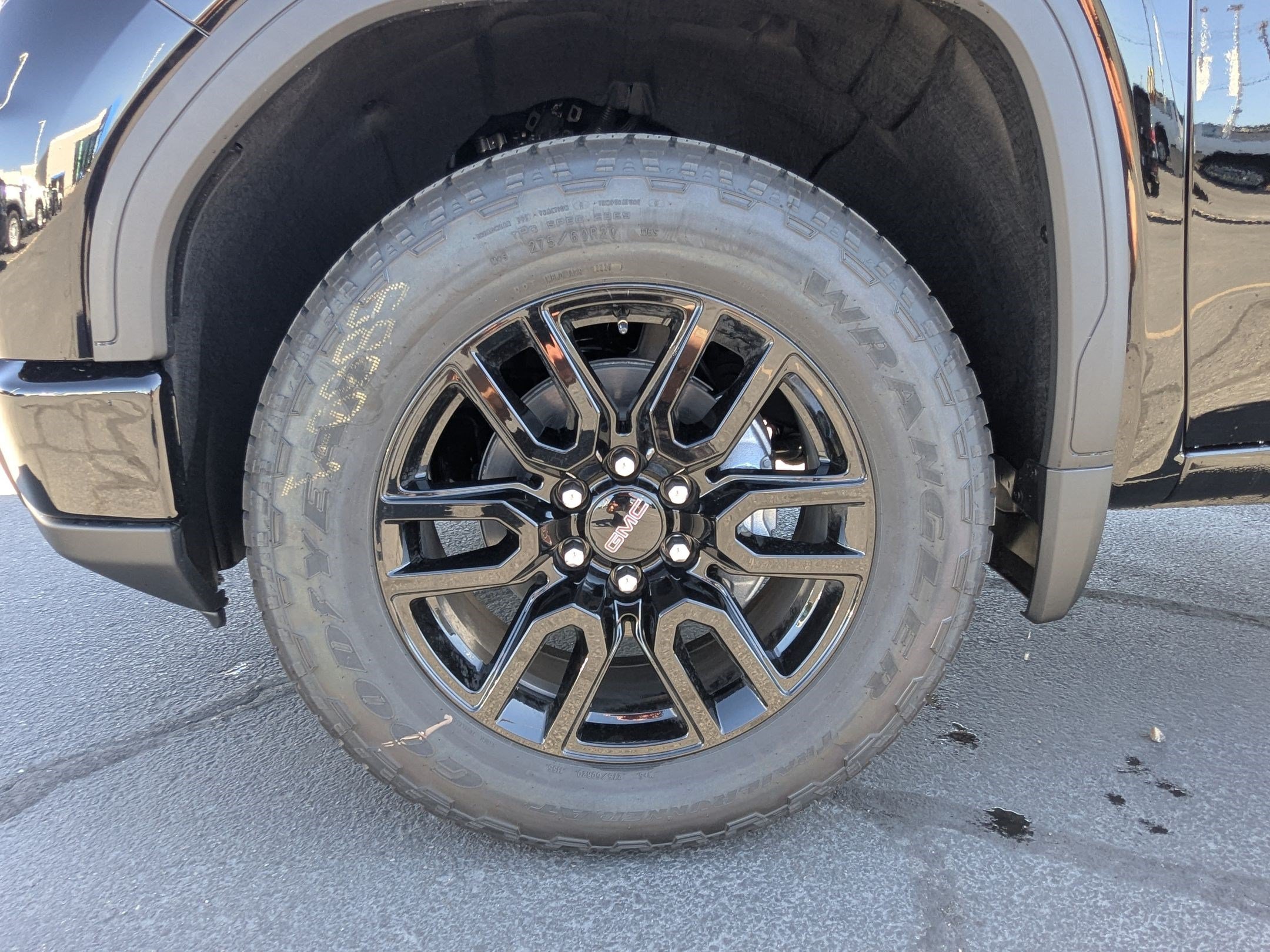 New 2026 Onyx Black GMC Elevation image 26