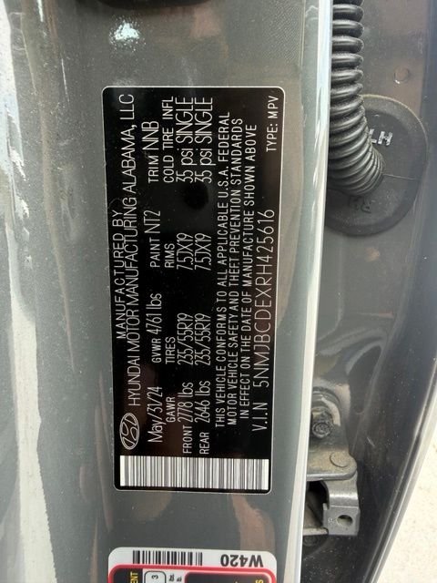 Used 2024 Gray Hyundai SEL image 32