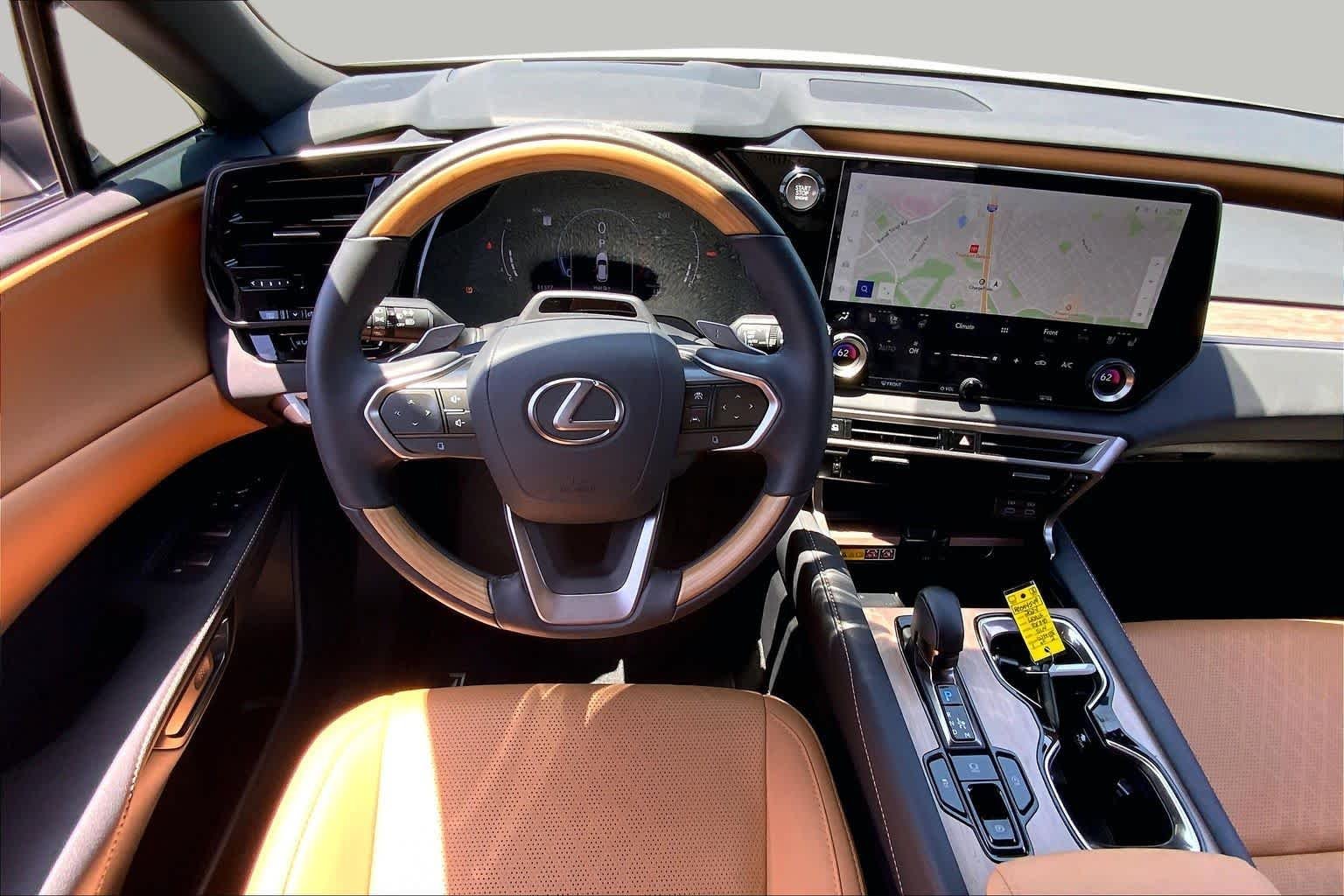 Used 2024 Eminent White Pearl Lexus Premium Plus image 6