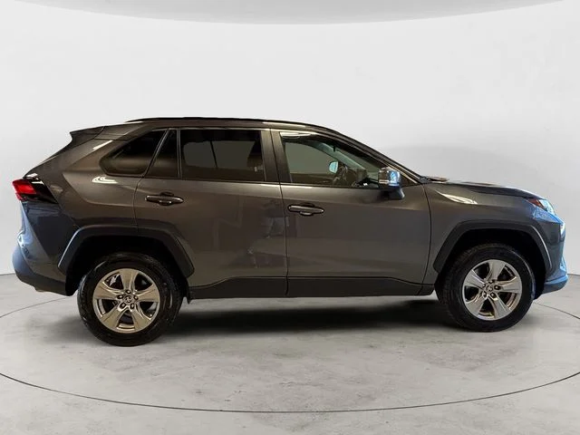 Used 2022 Magnetic Gray Metallic Toyota XLE image 6