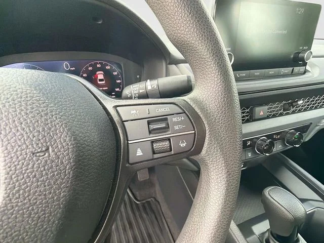 Used 2024  Honda EX image 32