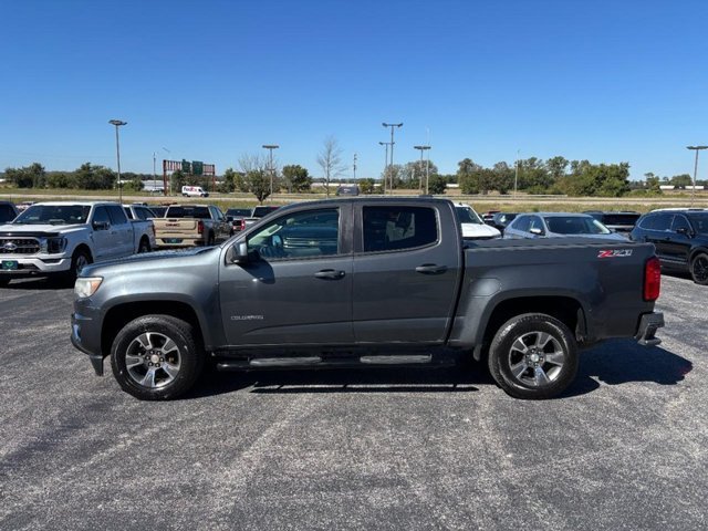 Used 2016 Chevrolet Colorado Z71 with VIN 1GCGTDE35G1281099 for sale in Columbia, IL