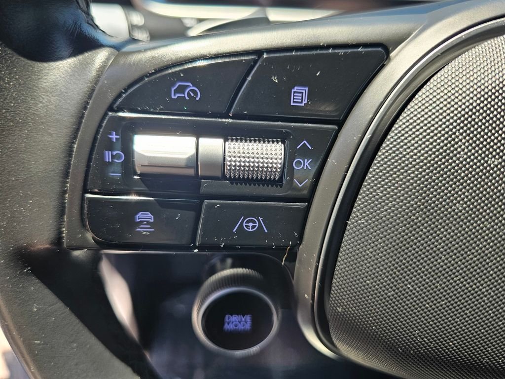 Certified Used 2024 Blue Hyundai SE image 25