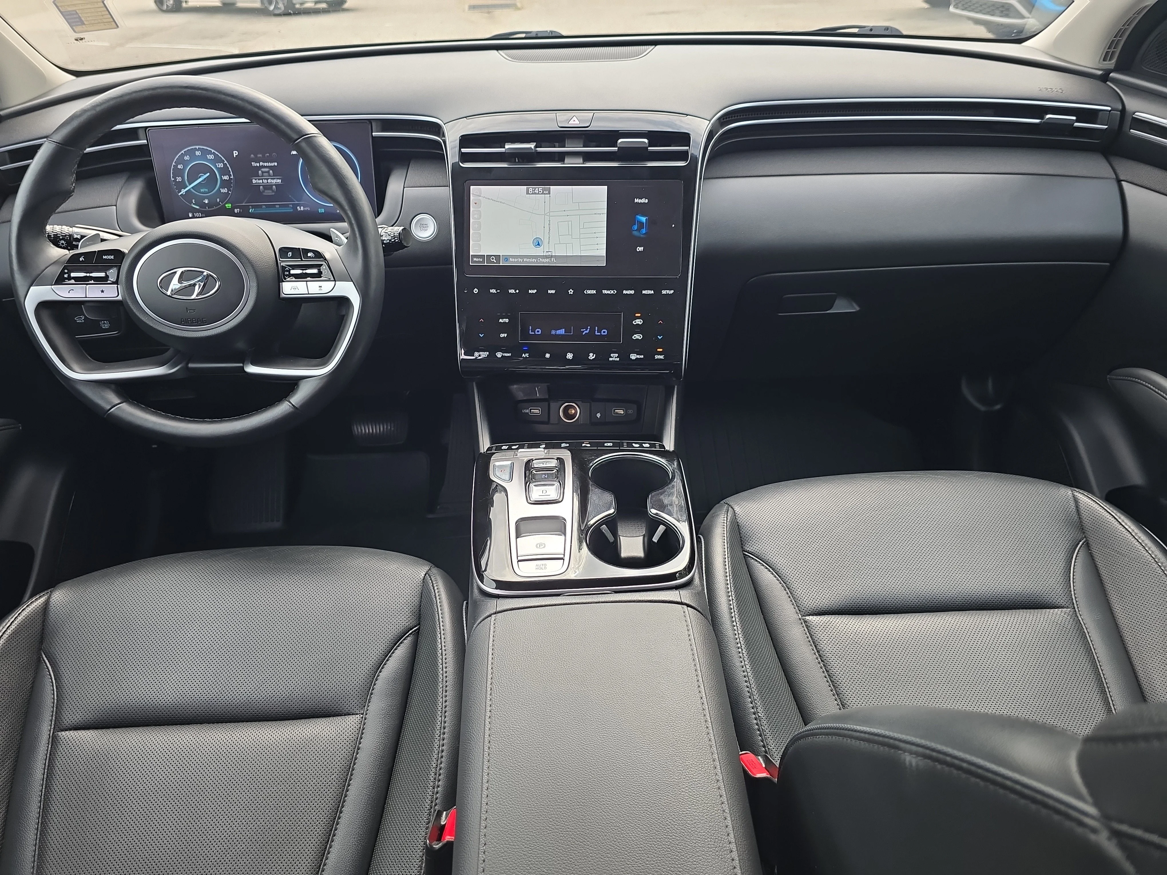 Used 2024 Black Pearl Hyundai Limited image 13