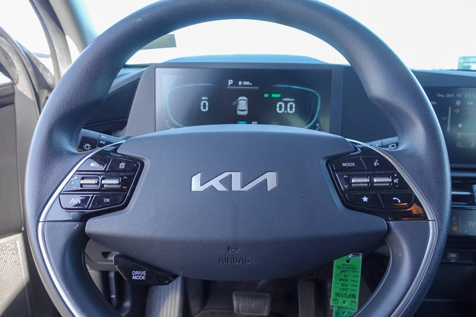 Used 2025 Steel Gray Kia LX image 17