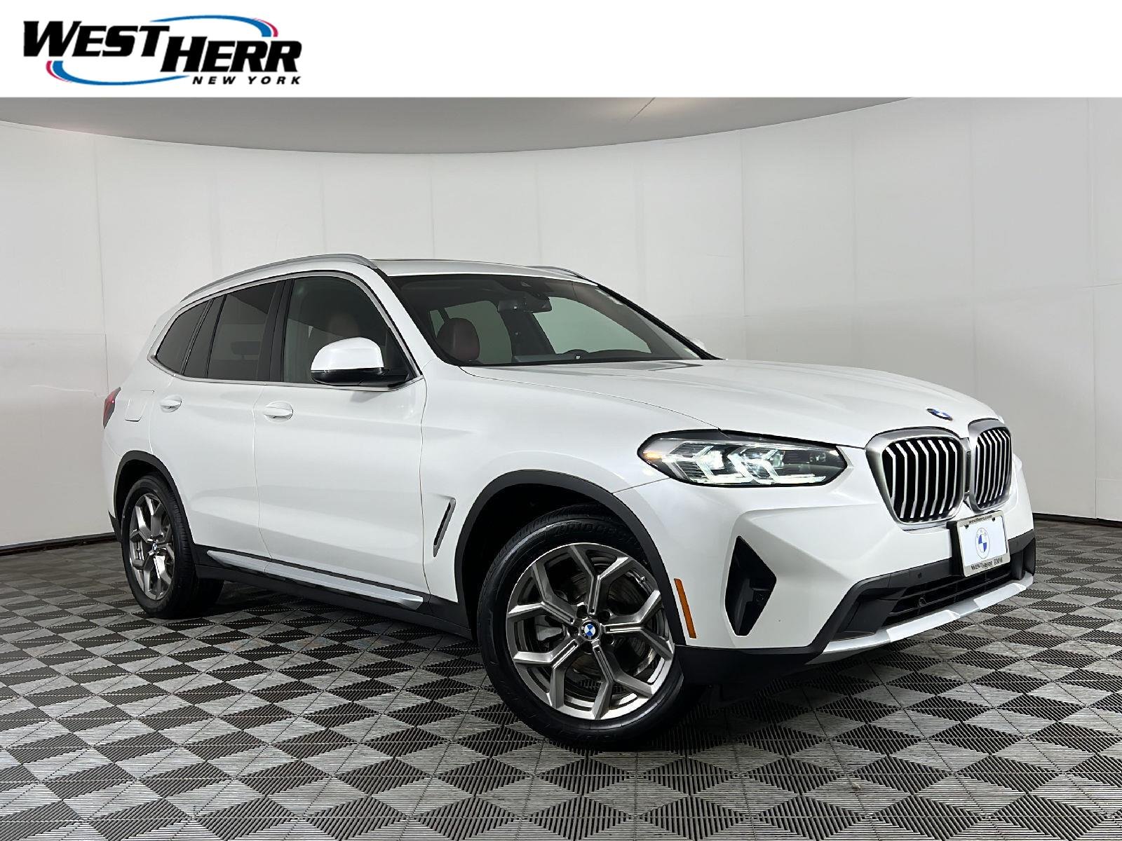 Used 2022 Mineral White Metallic BMW xDrive30i image 1