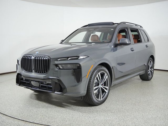 2027 BMW X7