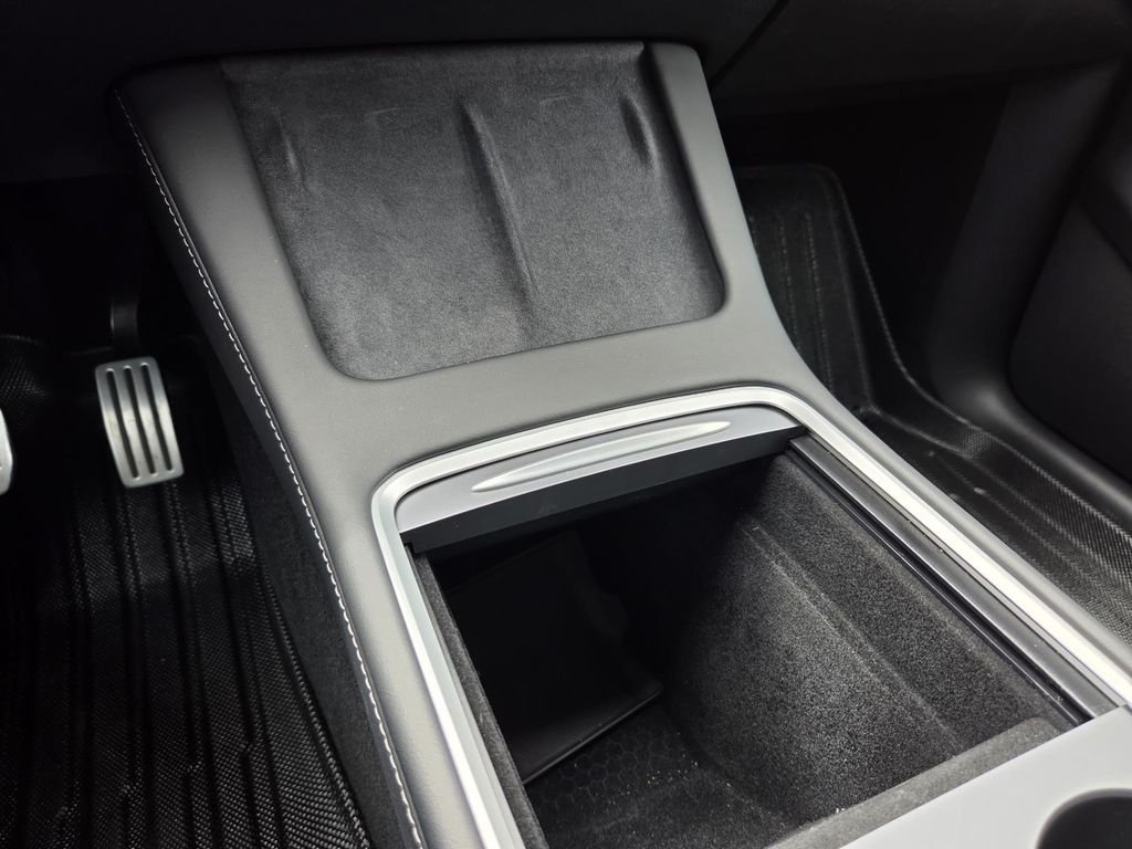 Used 2023 White Tesla Performance image 28
