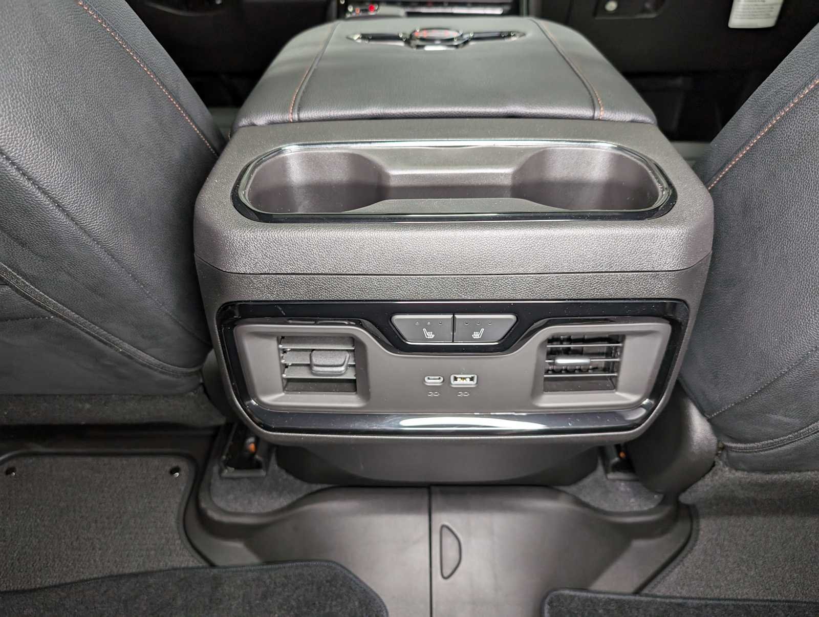 2025 GMC Sierra 1500 AT4 - Photo 29