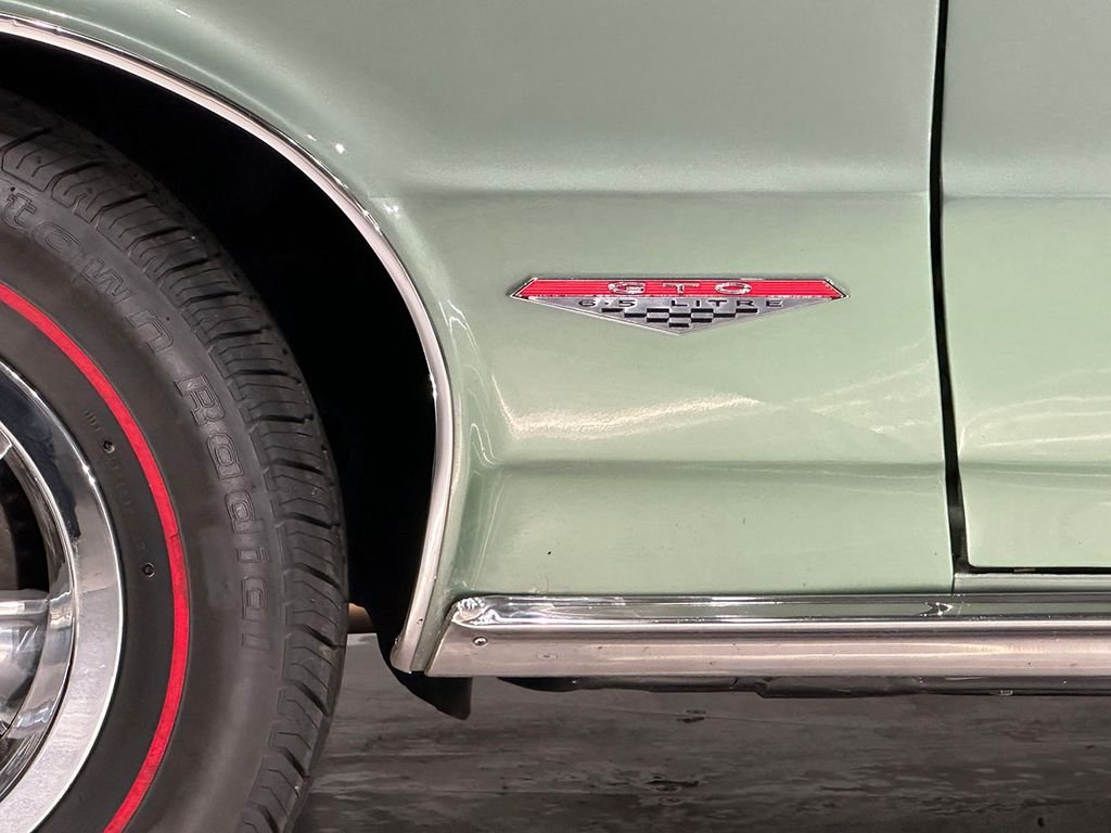 Used 1964 Green Pontiac  image 15