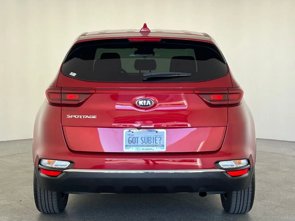 Used 2020 Red Kia LX image 5