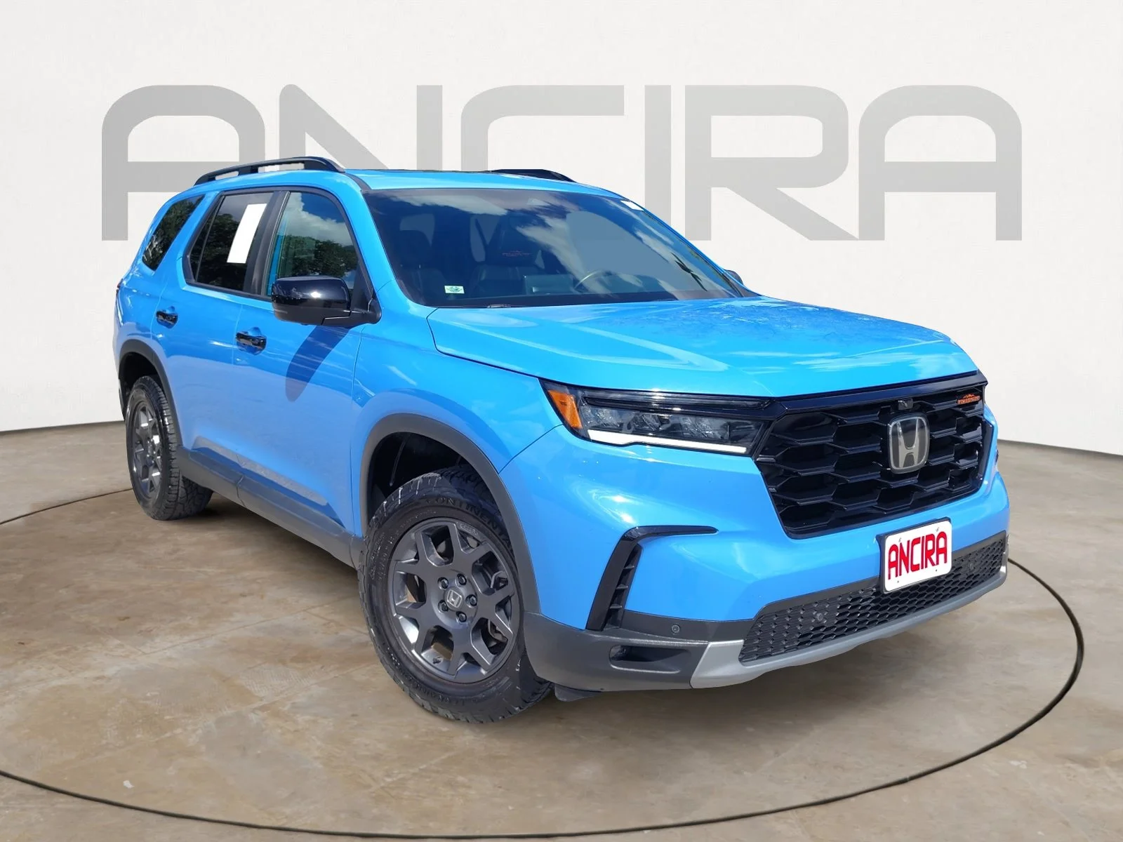 Used 2024 Diffused Sky Pearl Honda TrailSport image 4