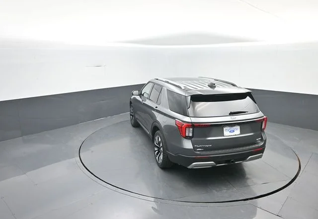 New 2026 Gray Ford Platinum image 25