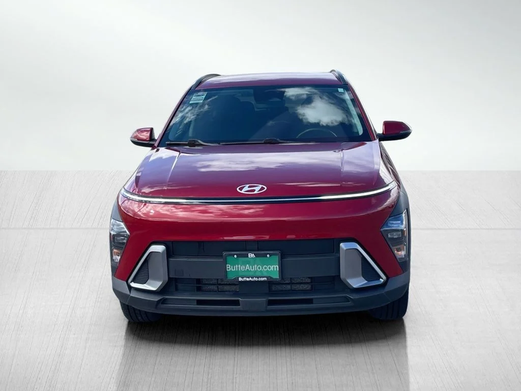 Used 2025 Ultimate Red Metallic Hyundai SEL image 8