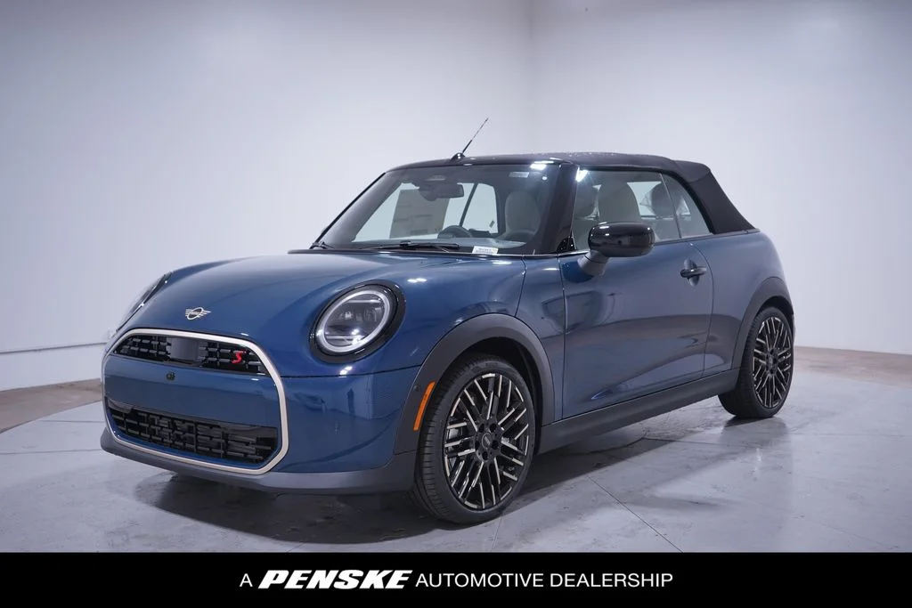 2026 MINI Convertible Cooper S's photo