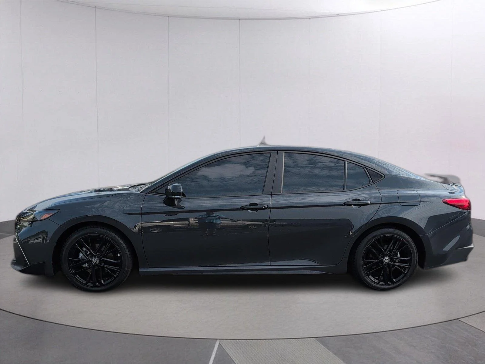 Used 2025 Underground Toyota SE image 2
