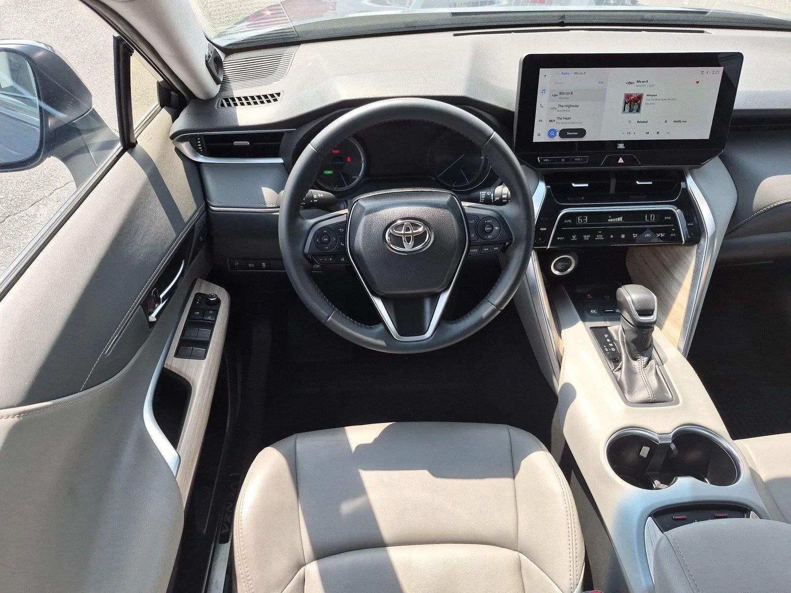Used 2024 Coastal Gray Metallic Toyota XLE image 33