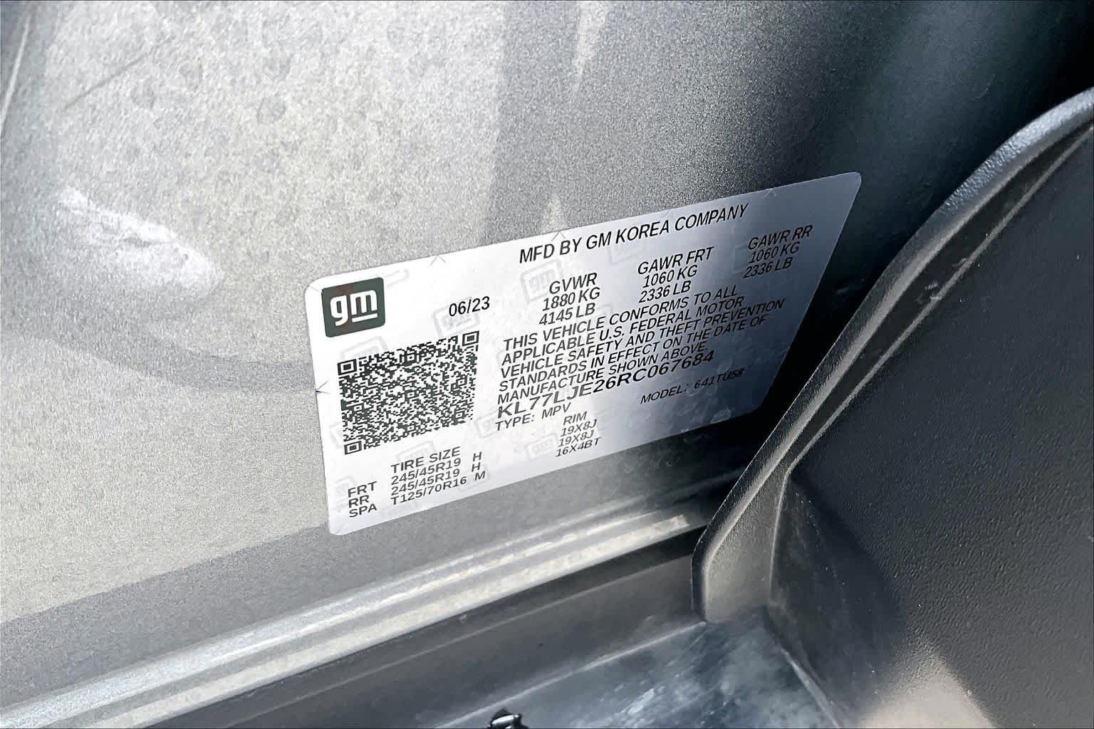 Used 2024 Sterling Gray Metallic Chevrolet 2RS image 32