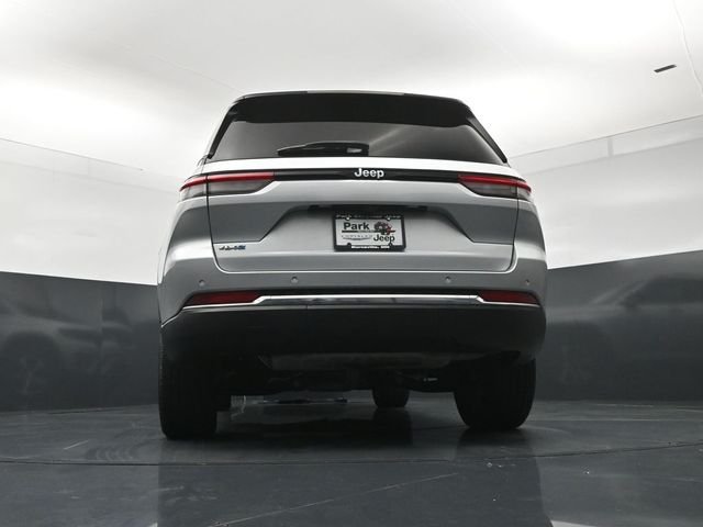 Used 2023 Silver Jeep 4xe image 23
