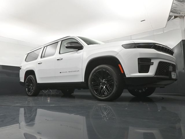 New 2026 White Jeep Limited Reserve image 22