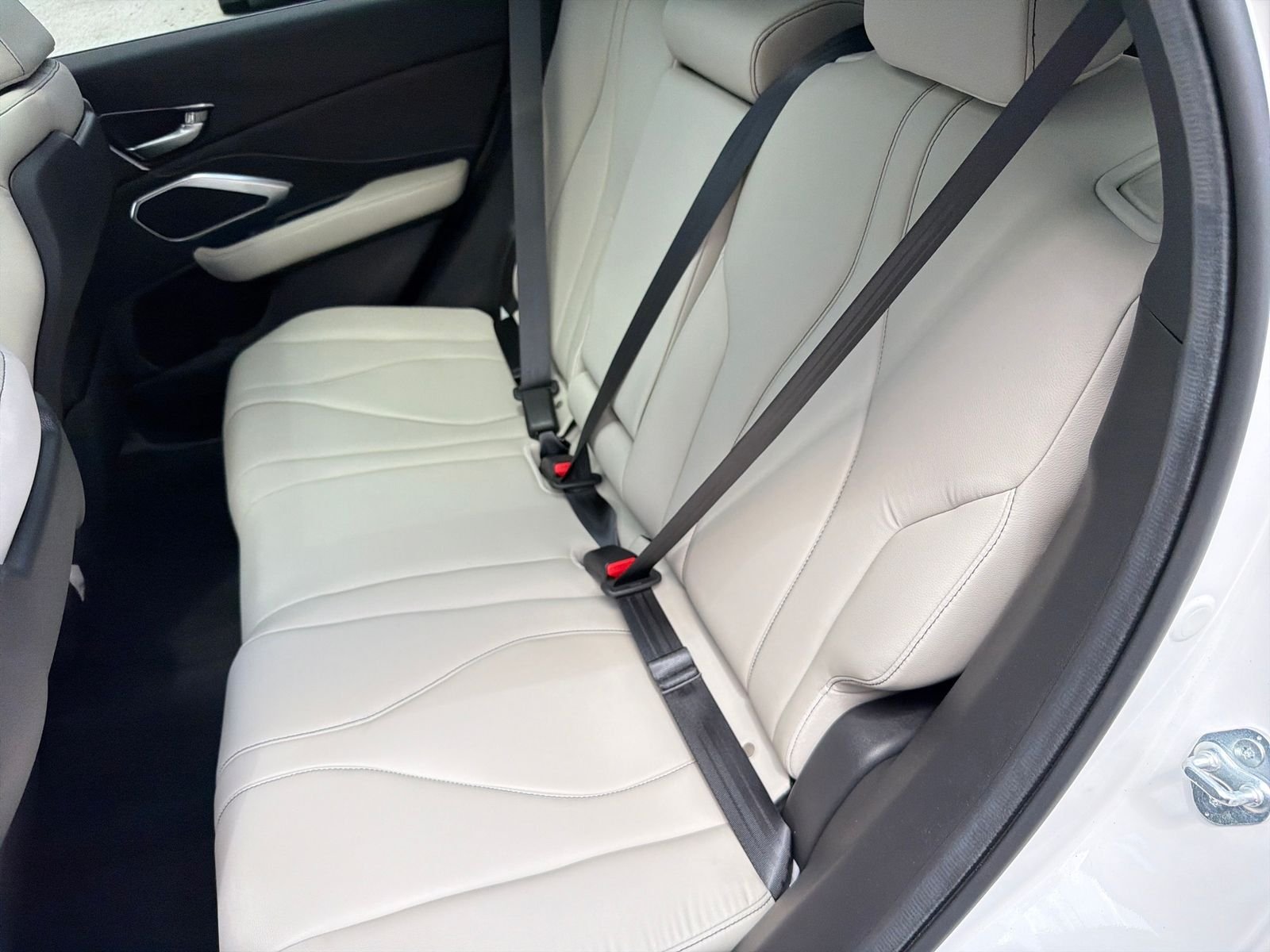 Certified Used 2025 Platinum White Acura Base image 36