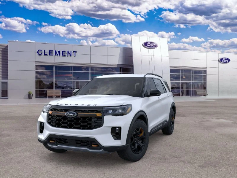 New 2026 Star White Metallic Tri-Coat Ford Tremor® image 2
