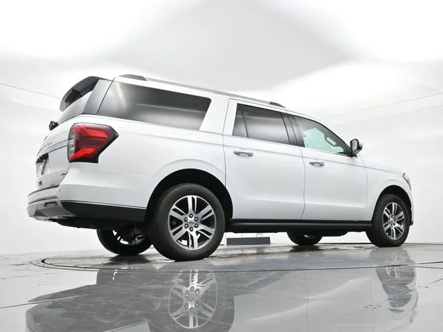 Used 2024 Oxford White Ford Limited image 31