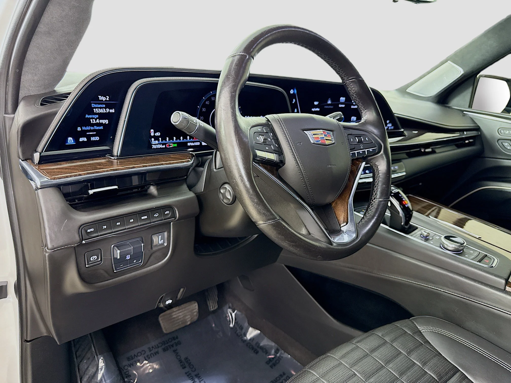 Used 2023 Crystal White Tricoat Cadillac Sport Platinum image 11