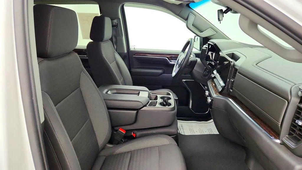 Used 2023 Summit White GMC 2WD Crew Cab 147