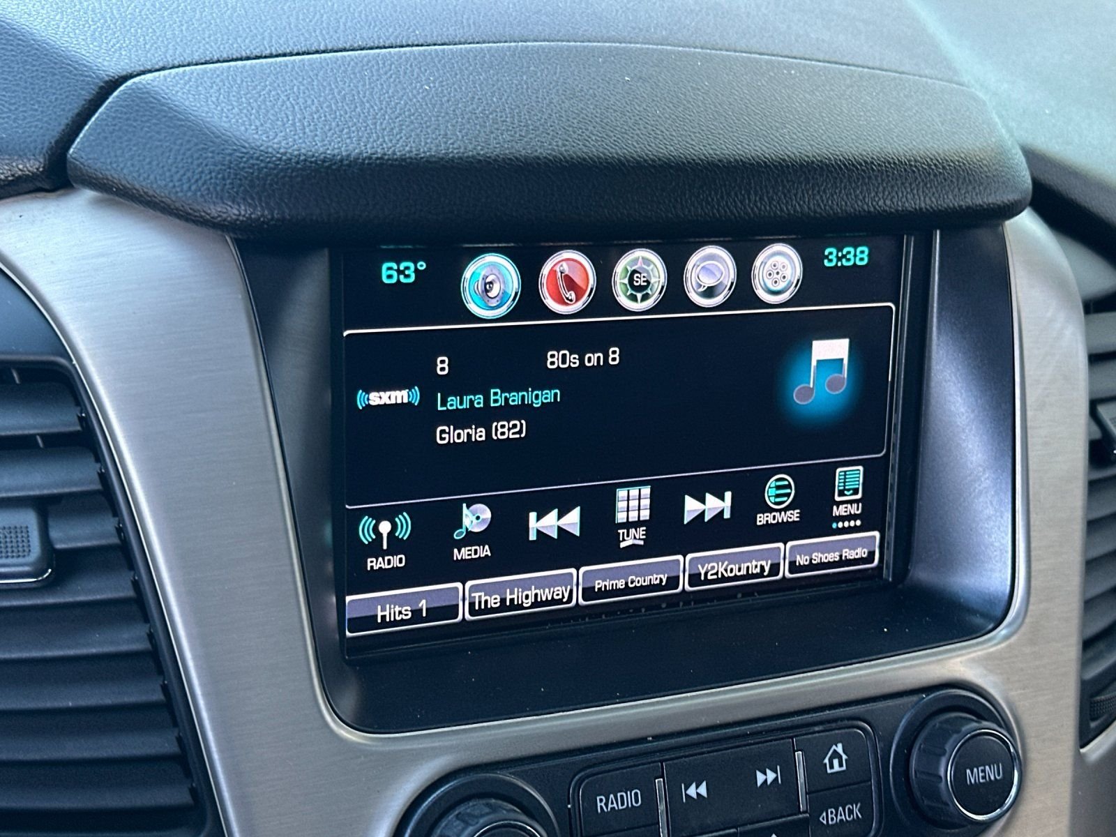 Used 2017 Black Cherry Metallic GMC Denali image 19