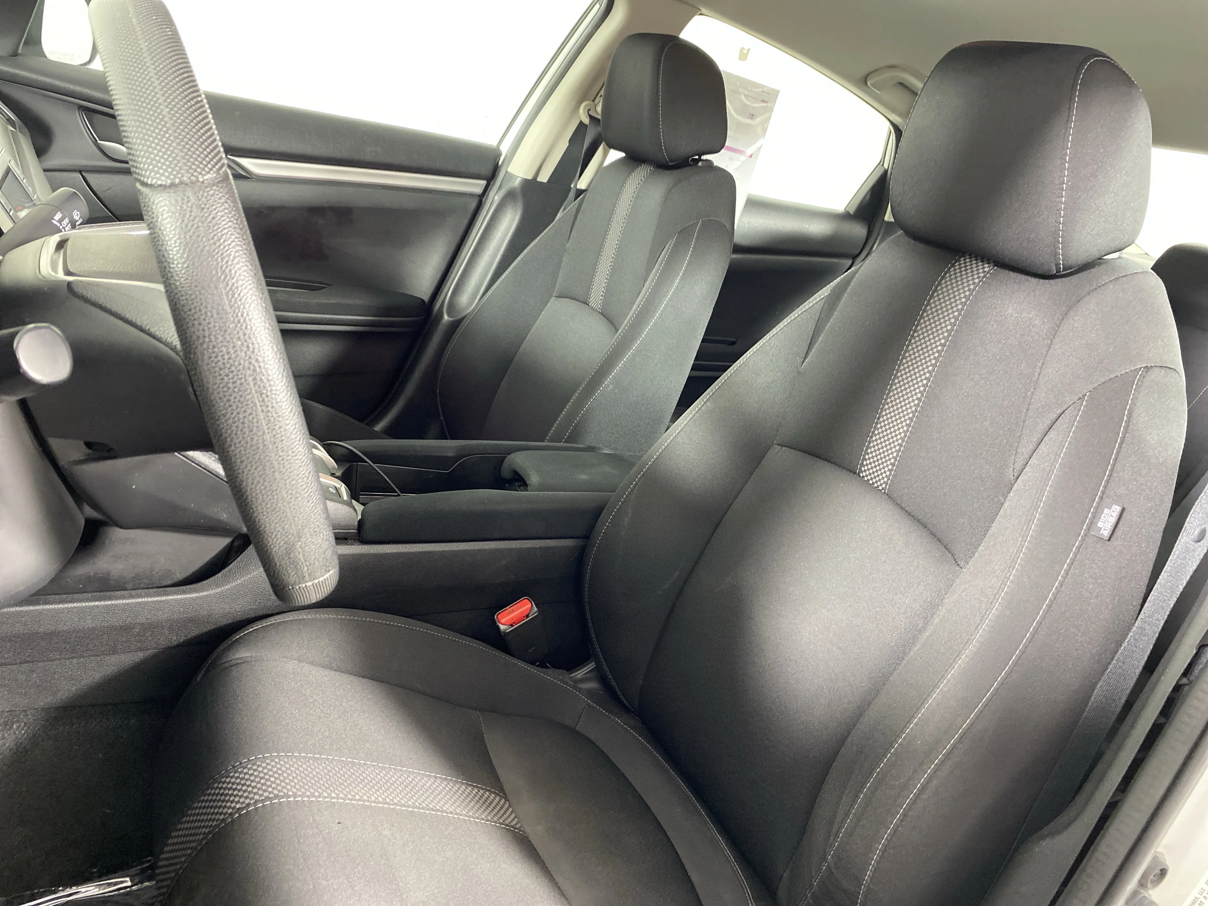 Used 2019 White Honda LX image 16