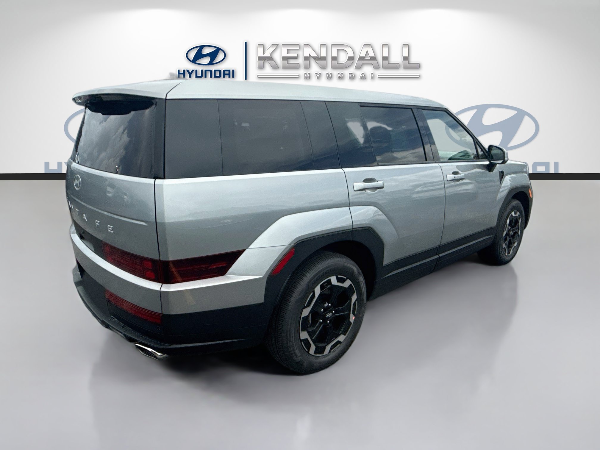New 2027 Shimmering Silver Hyundai SE FWD image 30
