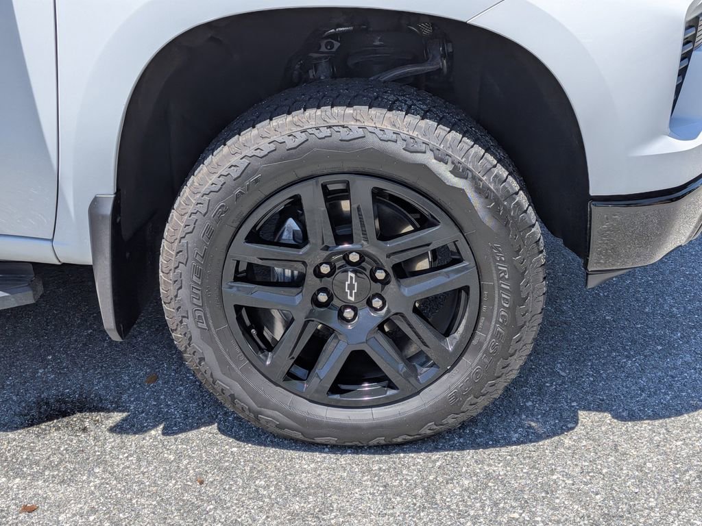 2025 Chevrolet Silverado 1500 LT Trail Boss - Photo 10