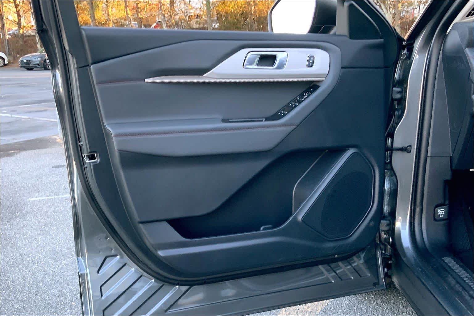 New 2026 Carbonized Gray Metallic Ford Active image 10
