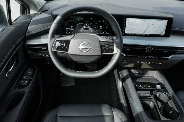 Certified Used 2025 Silver Nissan SL image 27