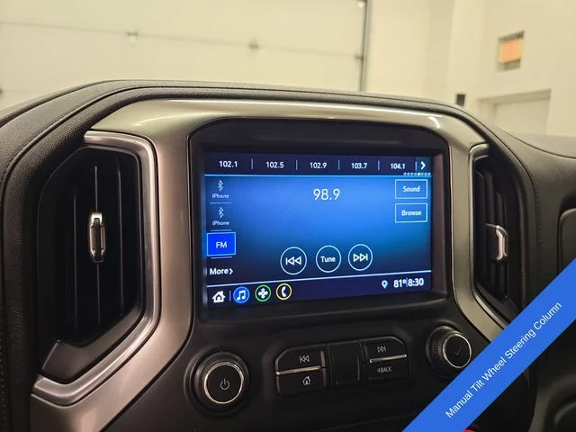 Used 2019 Red Chevrolet RST image 23