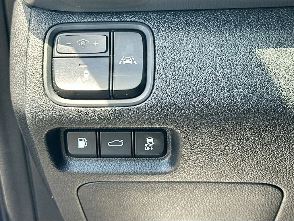 Certified Used 2020 Blue Kia SX image 10
