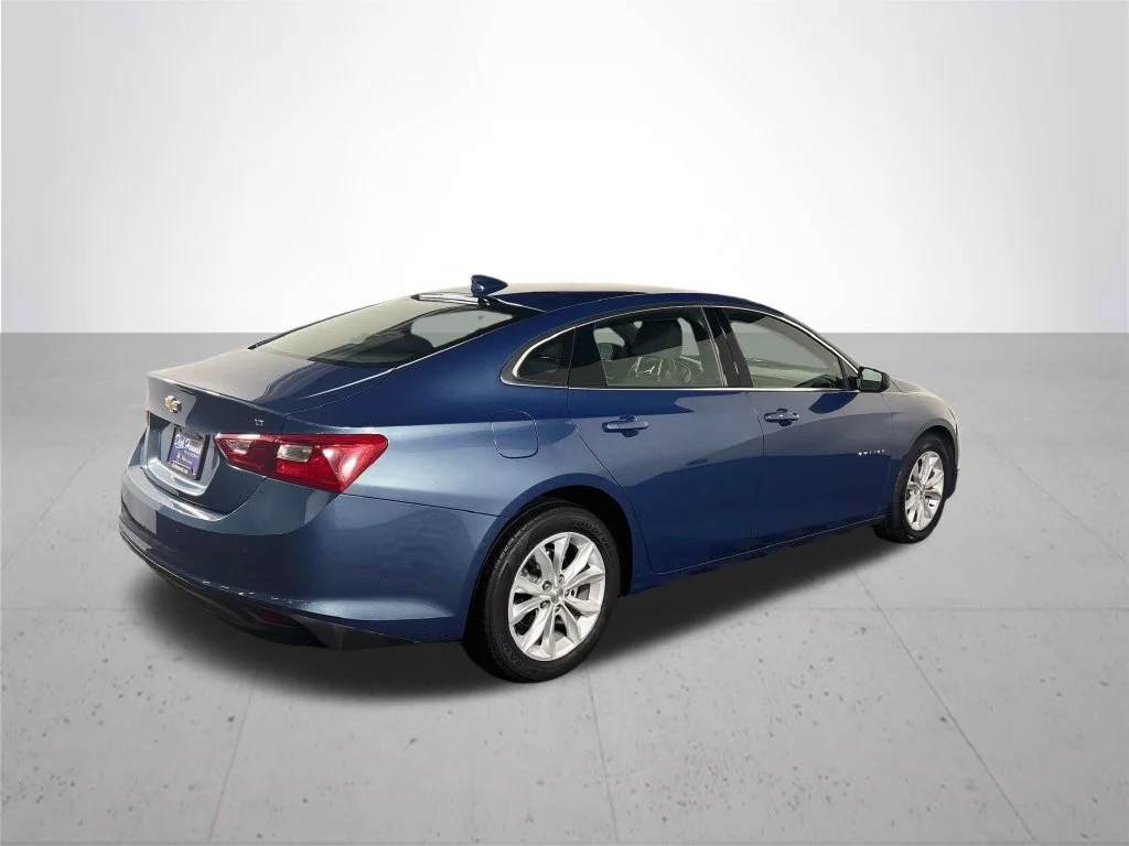 Used 2025 Blue Chevrolet LT image 6