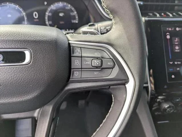 2025 Jeep Grand Cherokee Altitude - Photo 23