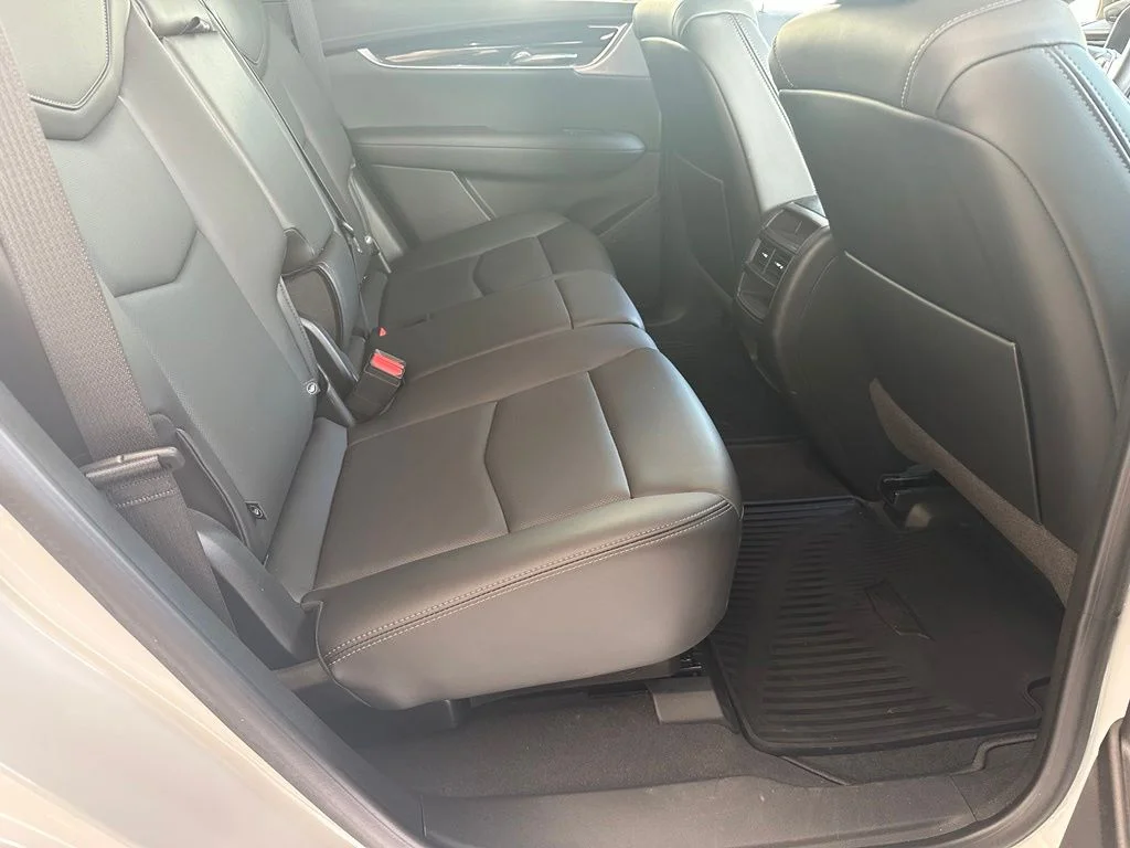 Used 2023 White Cadillac Premium Luxury image 33