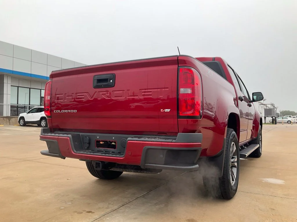 Used 2021 CHERRY RED TINTCOAT Chevrolet 4WD Z71 image 69