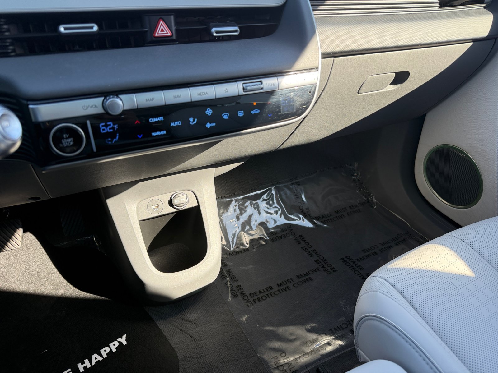 Certified Used 2024 Cyber Gray Hyundai Limited image 13