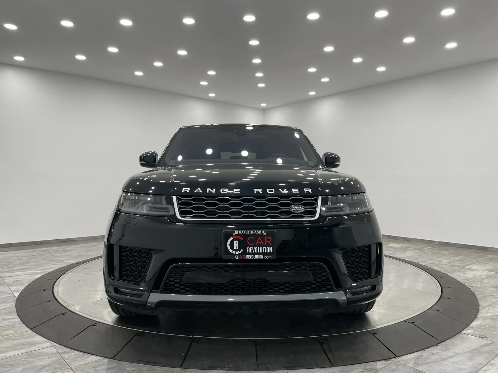 Used 2019 BLACK Land Rover HSE image 2