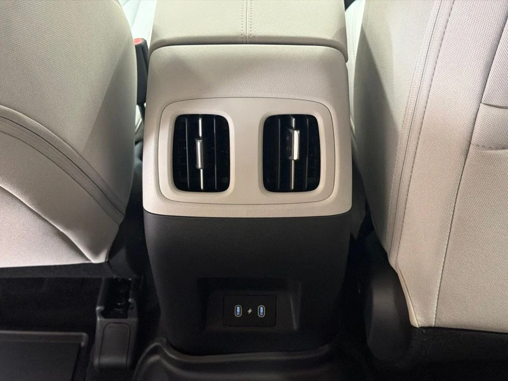 New 2026 Phantom Black Hyundai SEL image 17