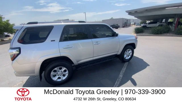 Used 2022 Silver Toyota SR5 image 9