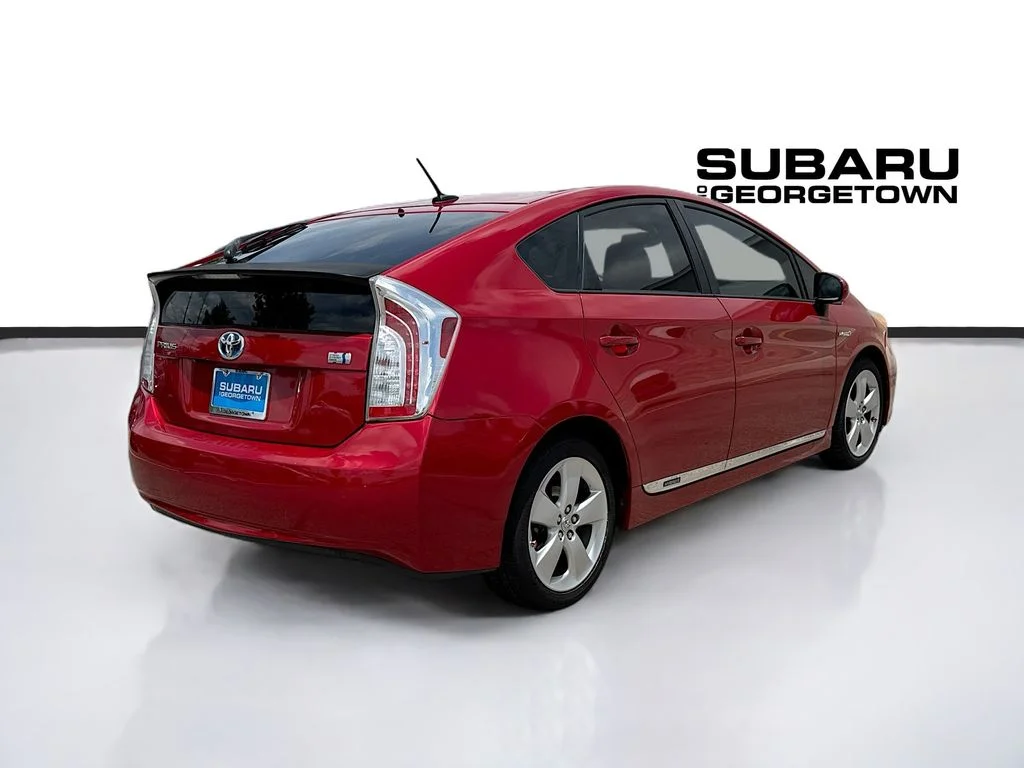 Used 2014 Red Toyota Five image 7